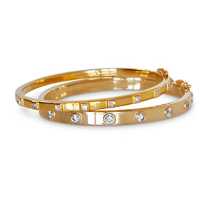 14KT YELLOW GOLD & DIAMOND BANGLE BRACELET